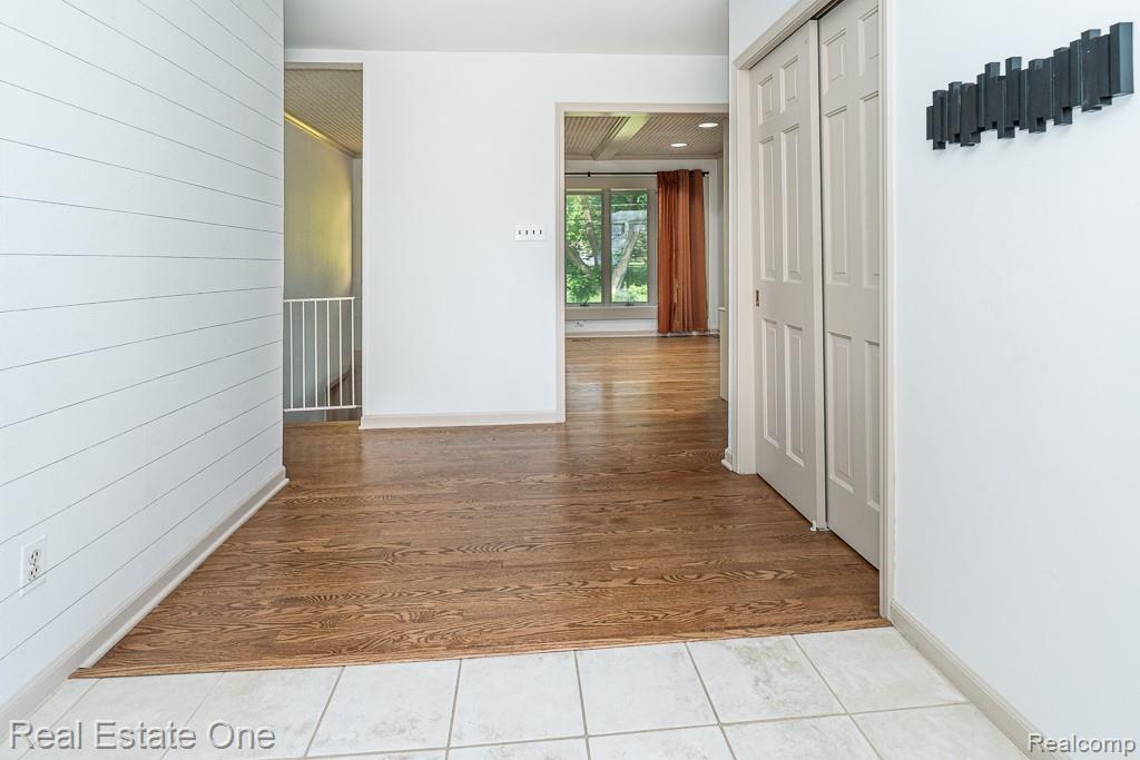 53081 Scenic Drive, Shelby Twp, MI 48316 — Photo 3