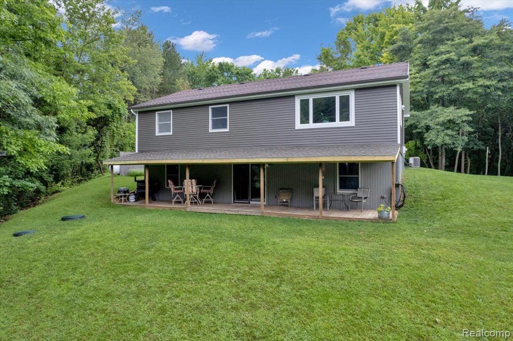5010 BELLE RIVER Road, Attica, MI 48412 — Photo 8