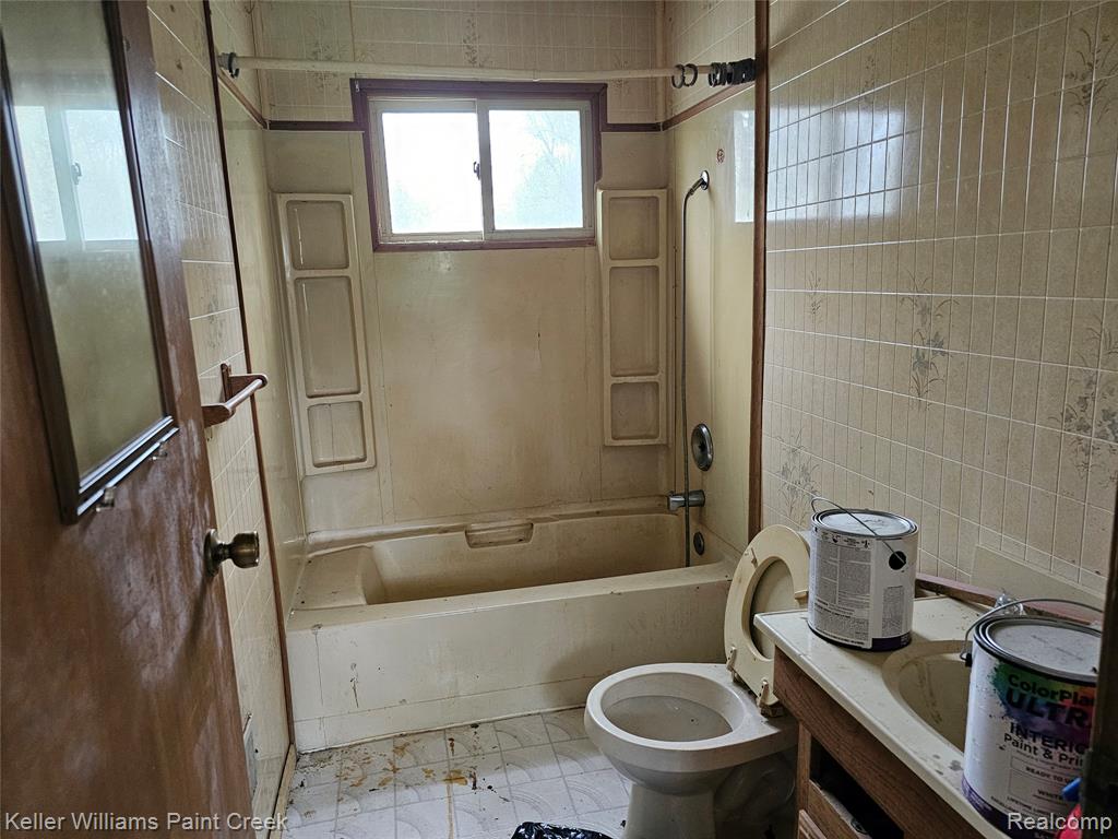 6733 Mayfair Road, Shelby Twp, MI 48317 — Photo 18