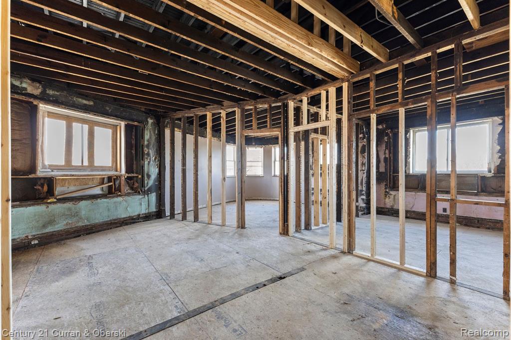 7409 Michigan Avenue, Detroit, MI 48210 — Photo 9
