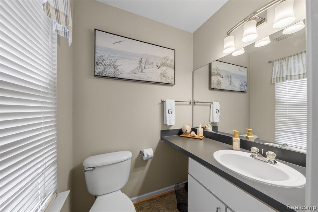 4554 Hunters Circle E, Canton, MI 48188 — Photo 14