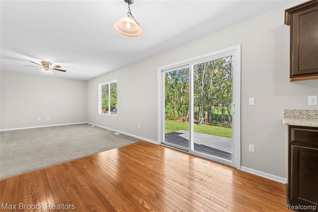 6023 Treetops Drive, Romulus, MI 48174 — Photo 9