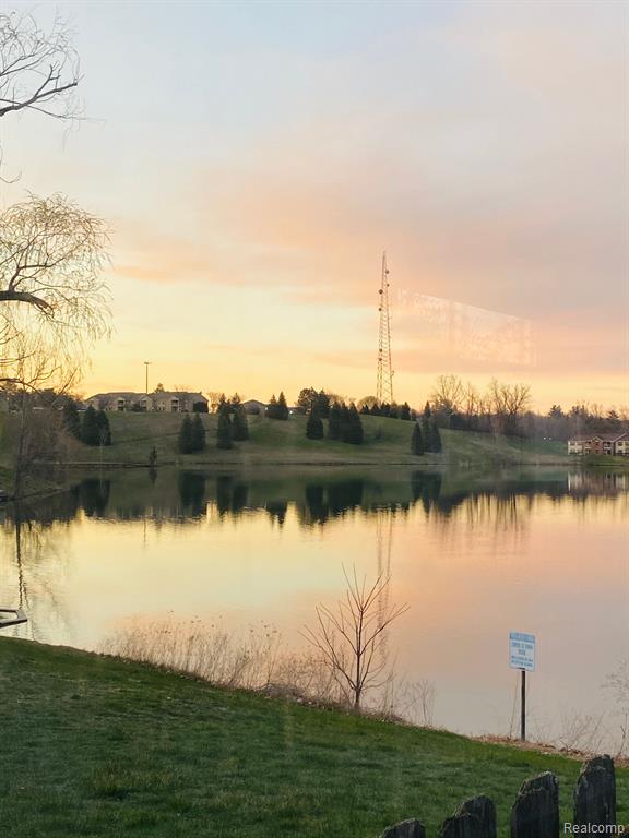 19338 OLD BRIDGE Court, Northville, MI 48167 — Photo 38
