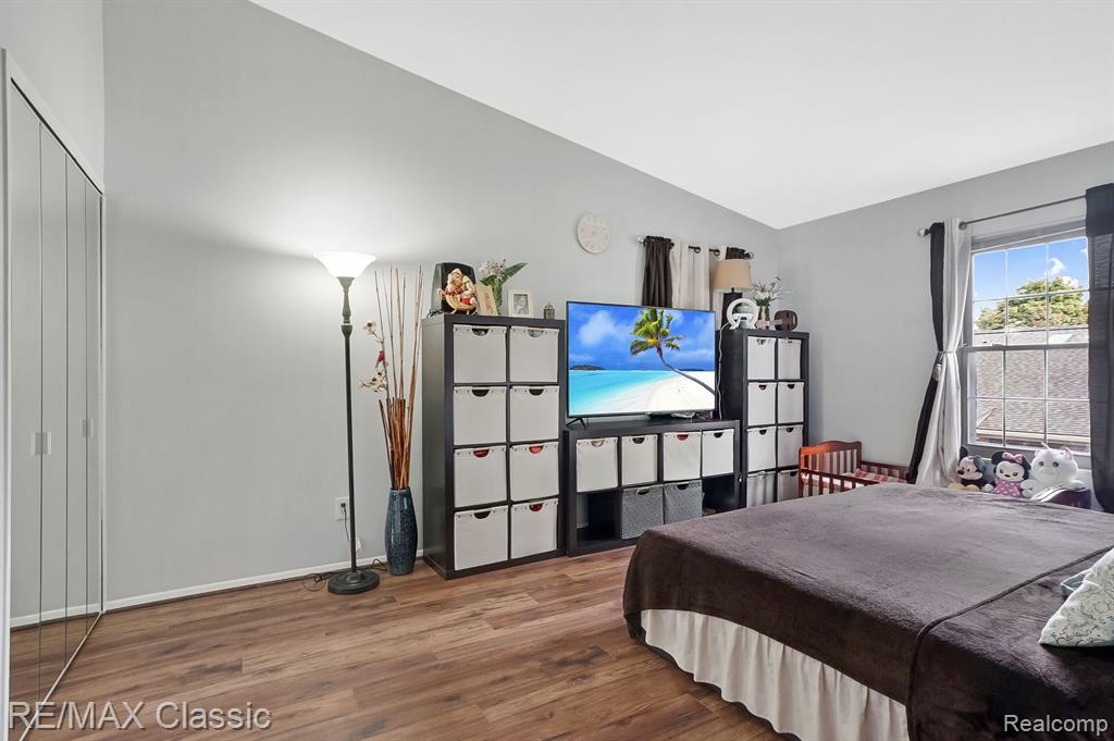 40041 CROSSWINDS, Novi, MI — Photo 17