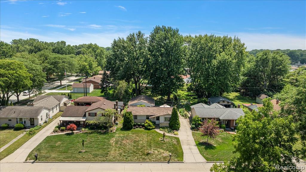 5242 Mansfield Avenue, Sterling Heights, MI 48310 — Photo 39
