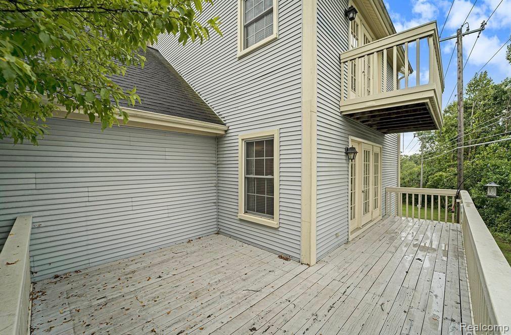 7767 NEWPORT Drive, Clarkston, MI 48348 — Photo 15