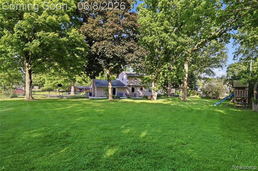 6218 McKenzie Drive, Flint, MI 48507 — Photo 41