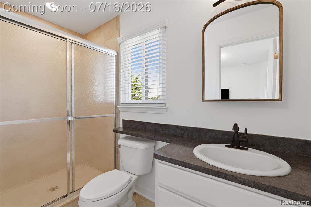 23782 Prescott Lane E, South Lyon, MI 48178 — Photo 46