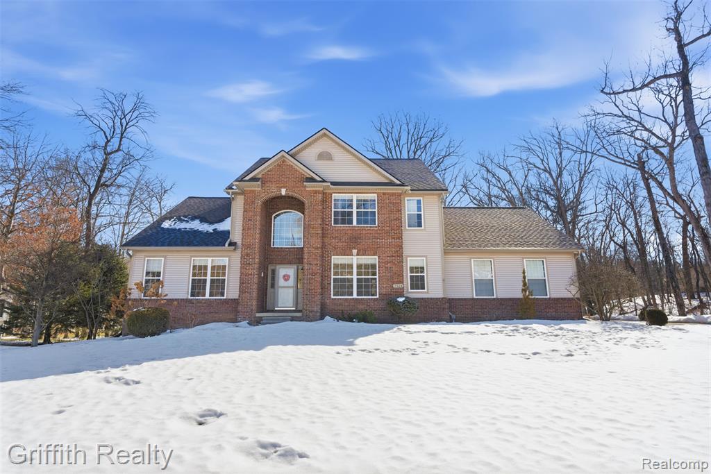 7524 Elmbrooke Way, Brighton, MI 48116 — front exterior