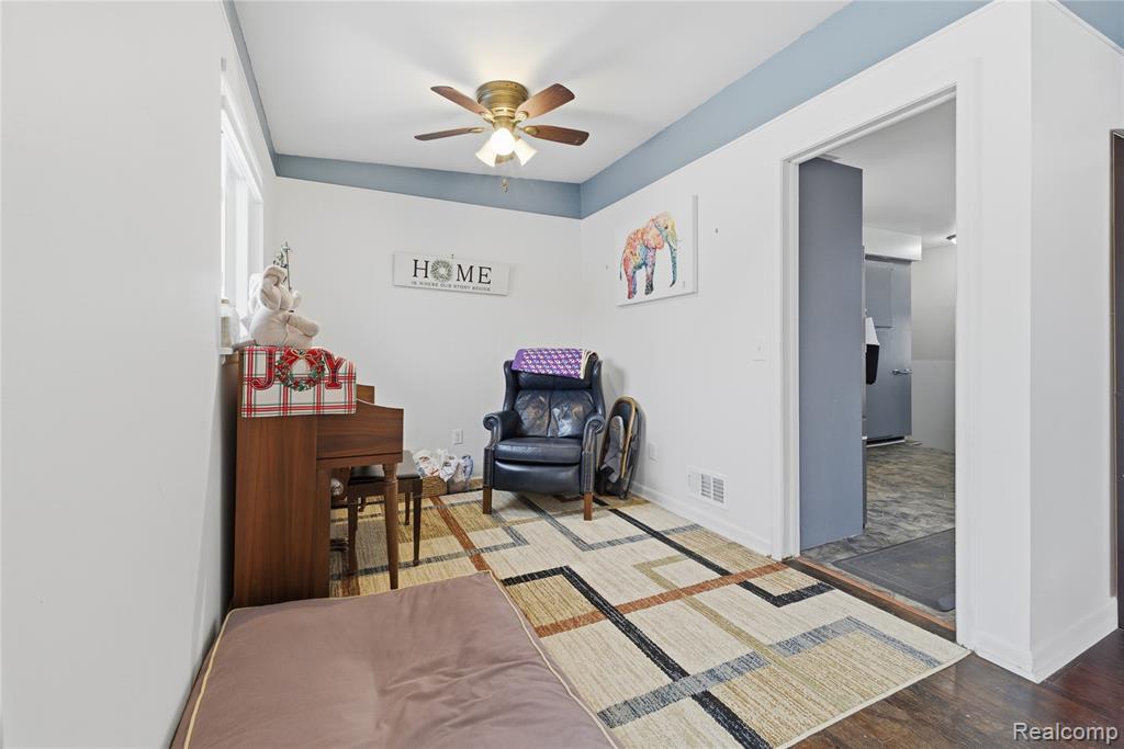 6115 Marscot Drive, Lansing, MI 48911 — Photo 29