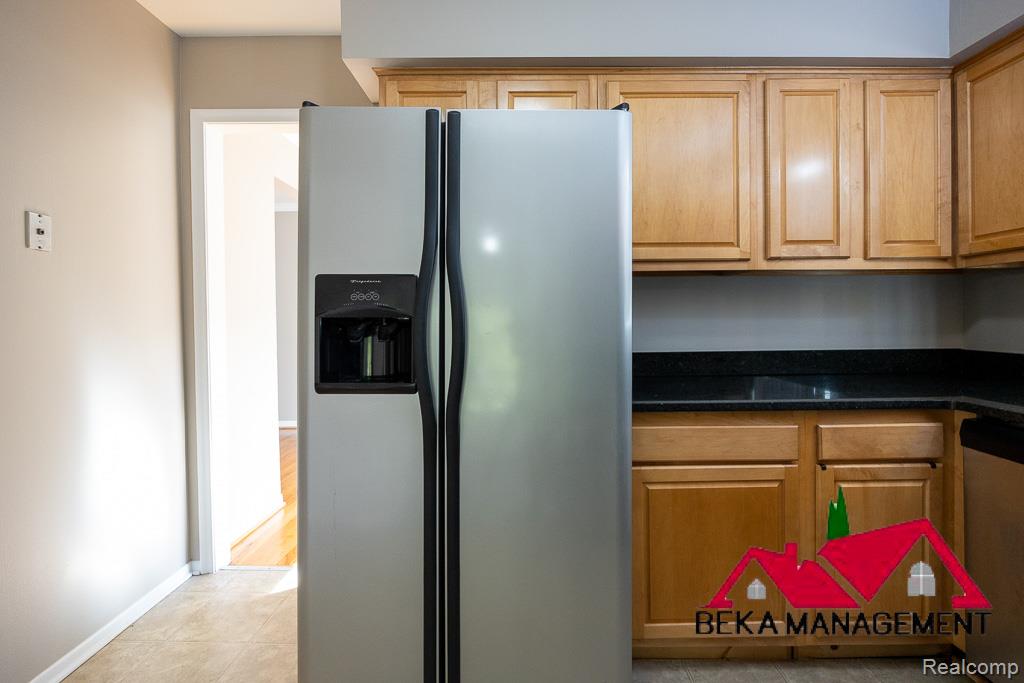 619 Randolph, Northville, MI 48167 — Photo 10