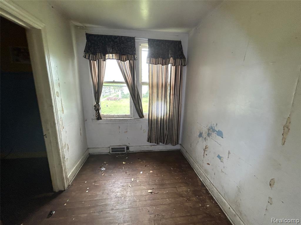 5050 Seminole Street, Detroit, MI 48213 — Photo 47