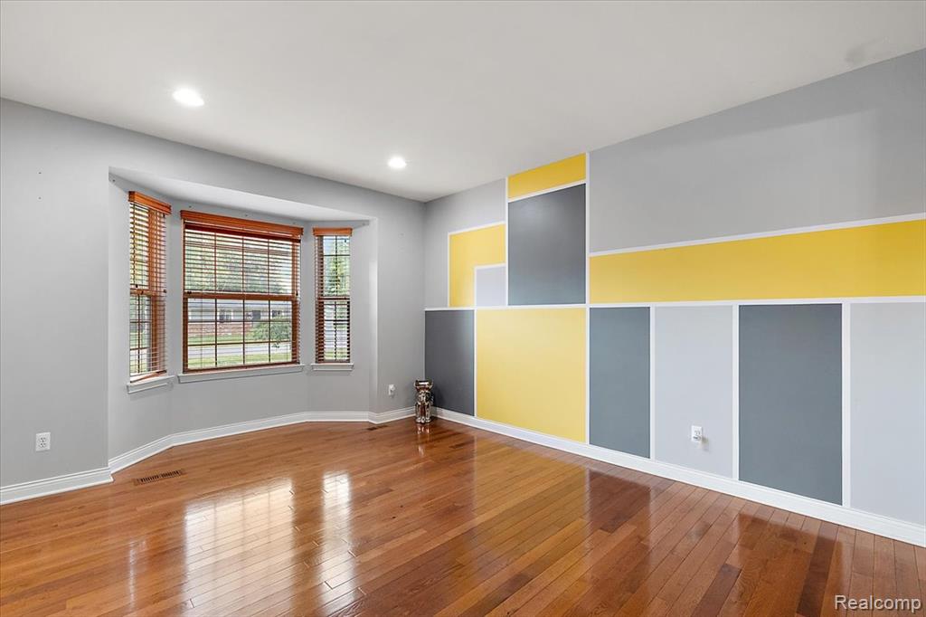 48 Starr Drive, Troy, MI 48083 — Photo 14