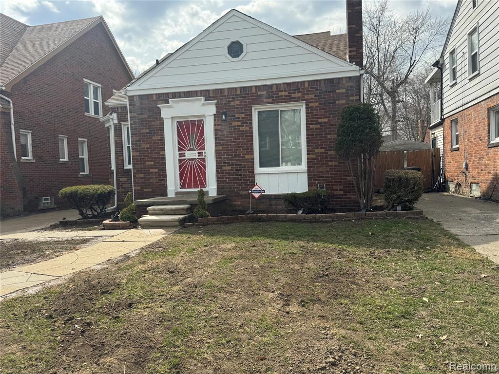 5085 Grayton Street, Detroit, MI 48224 — front exterior