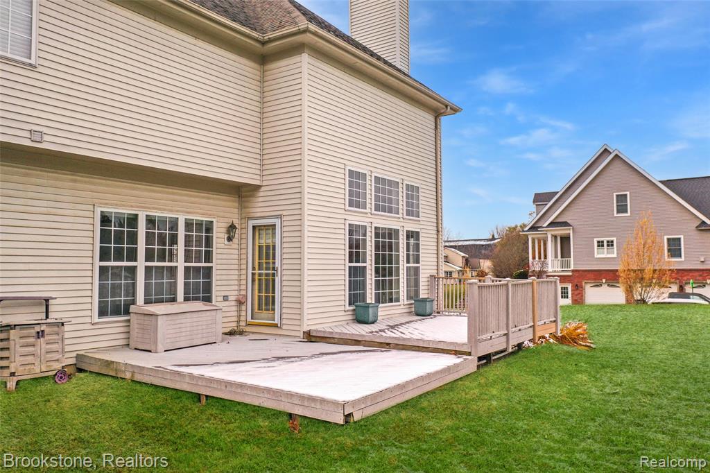 7796 Fountain Hills Lane, Davisburg, MI 48350 — Photo 32