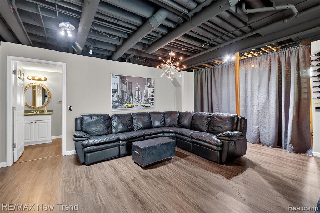2032 Dover Drive, Wixom, MI 48393 — Photo 44