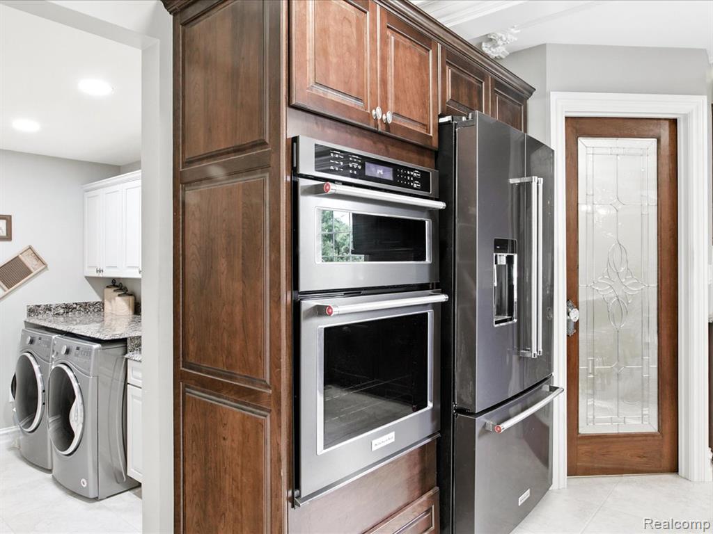 5162 Gratiot Avenue, St. Clair, MI 48079 — Photo 16