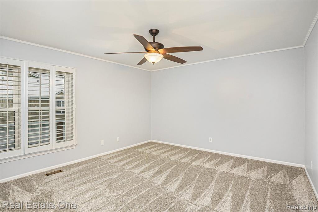 44882 Marigold Drive, Sterling Heights, MI 48314 — Photo 12