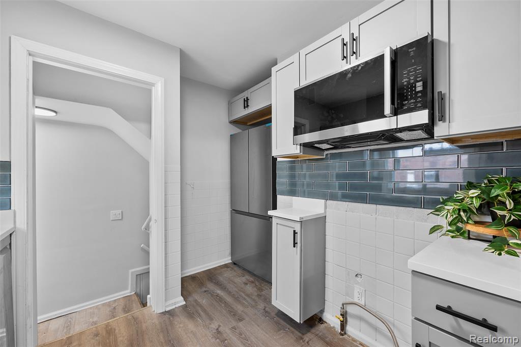 414 Aqua Court, Royal Oak, MI 48073 — Photo 15