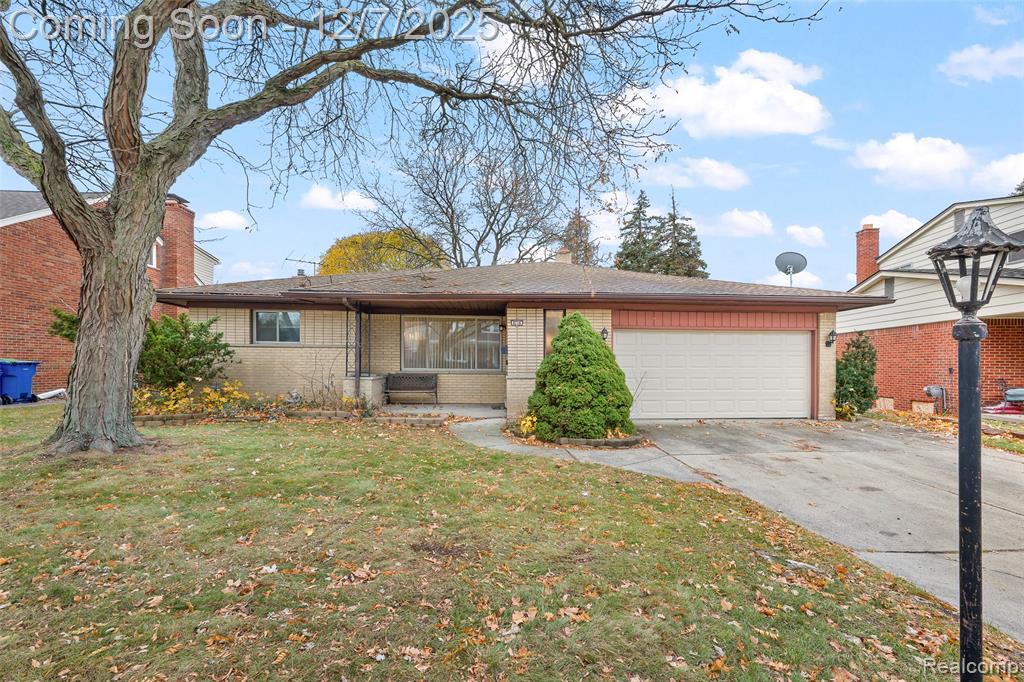 8718 Binney Drive, Warren, MI 48093 — front exterior