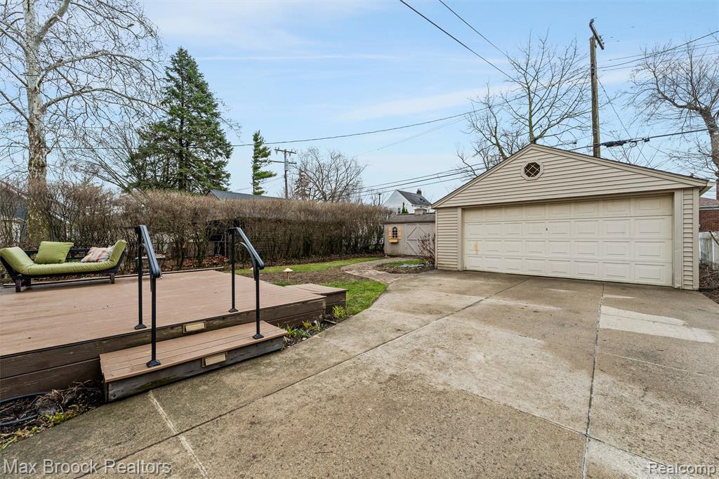4321 Robinwood Avenue, Royal Oak, MI 48073 — Photo 29