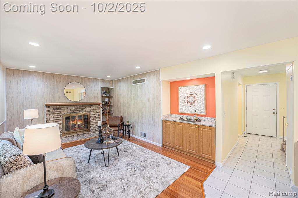 6011 Beaufort Drive, Canton, MI 48187 — Photo 32