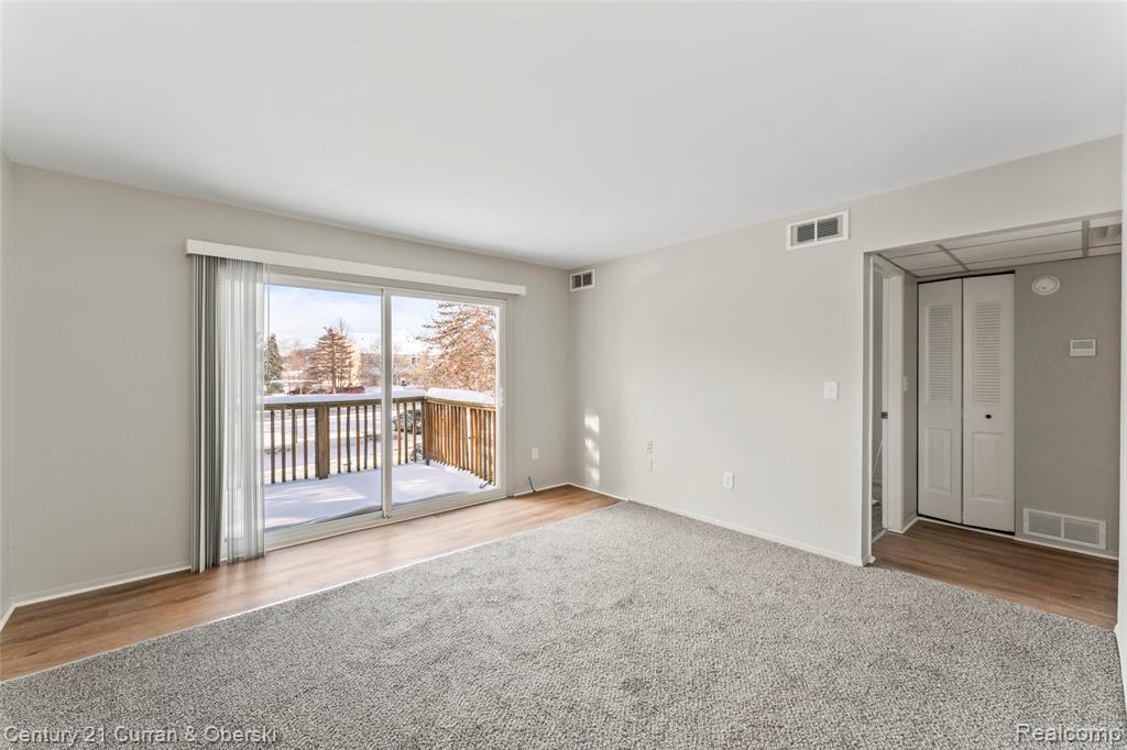 841 Bloomfield Village Boulevard, F, Auburn Hills, MI 48326 — Photo 4