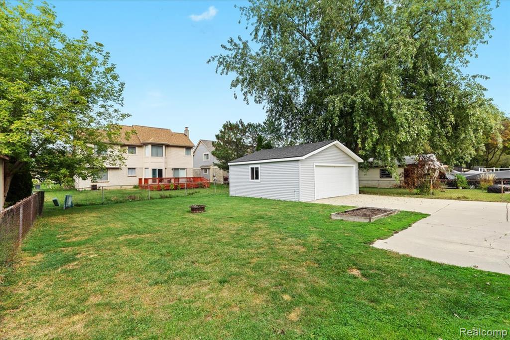 41928 Old Bridge Road, Canton, MI 48188 — Photo 31