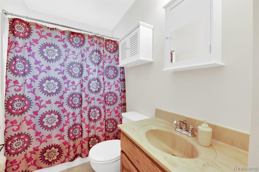 6049 GULLEY Street, Taylor, MI 48180 — Photo 16