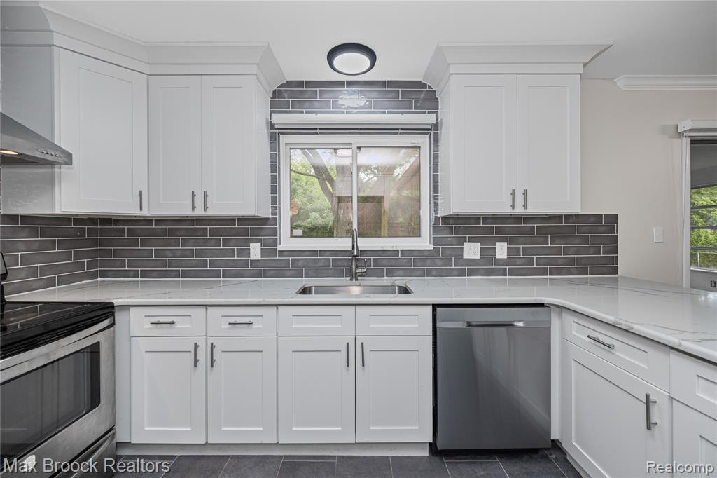 6695 Lahser Road, Bloomfield Hills, MI — Photo 15