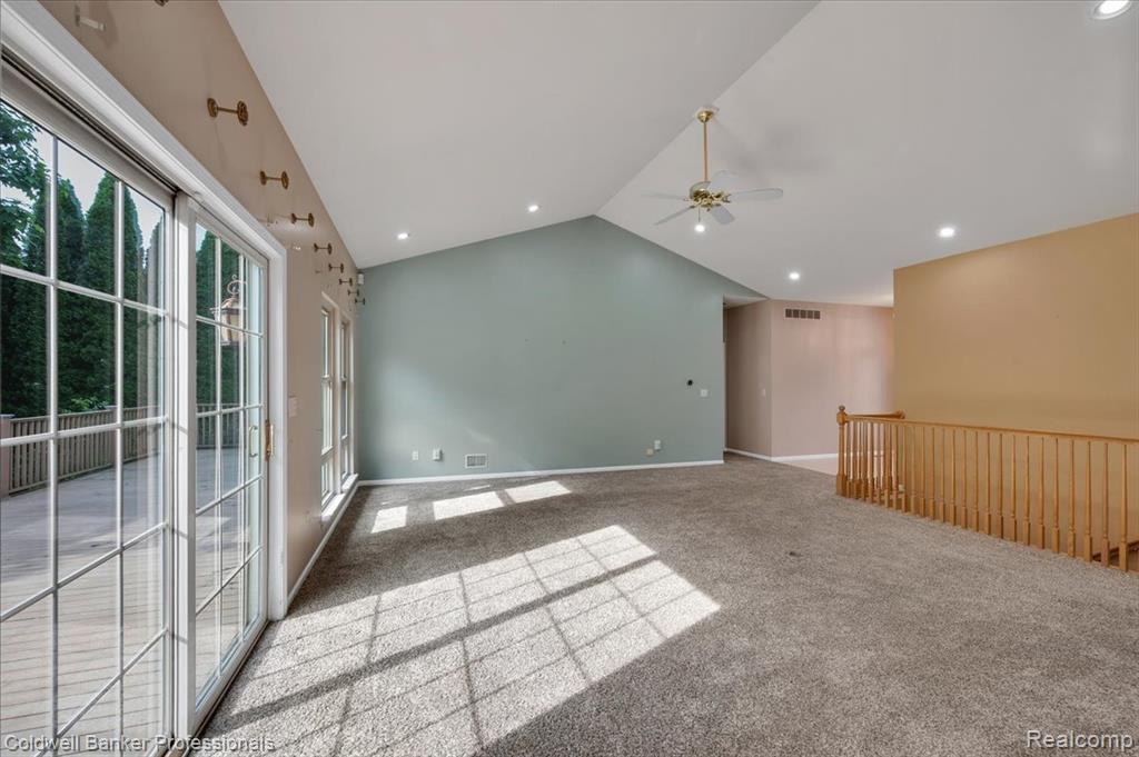 604 Carriage Way, Davison, MI 48423 — Photo 5