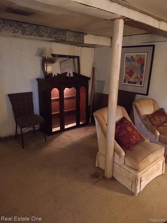 8040 WHITCOMB Street, Detroit, MI 48228 — Photo 32