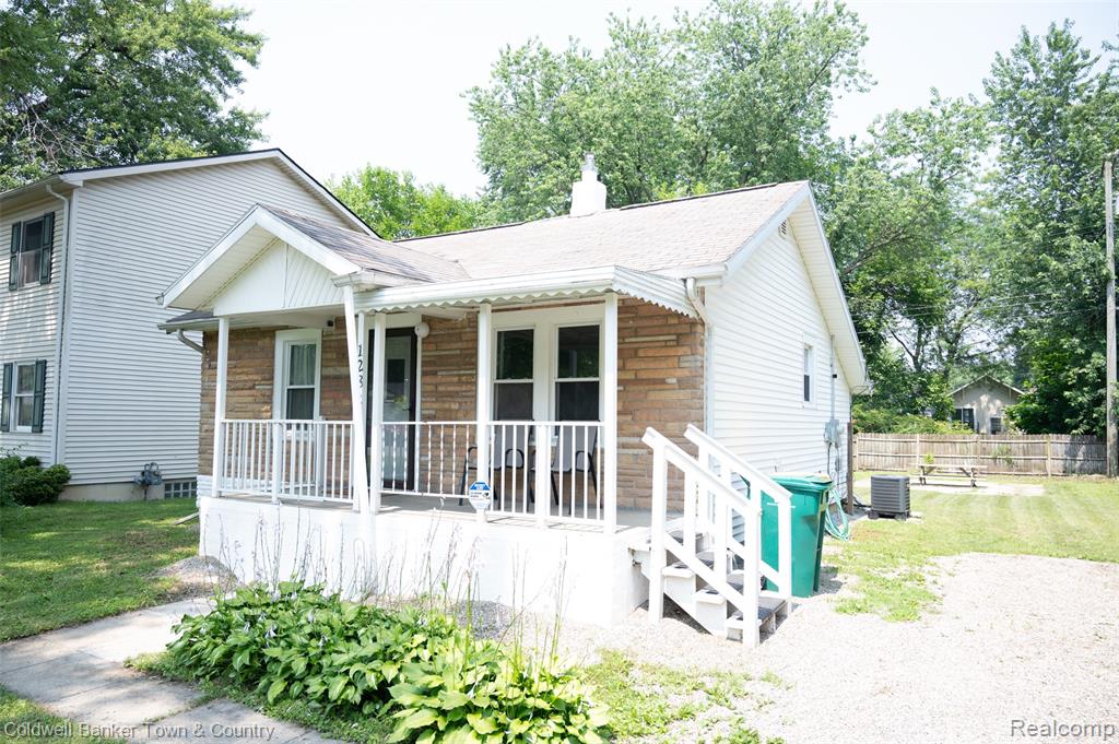 1282 Warner Street, Ypsilanti, MI 48197 — Photo 2