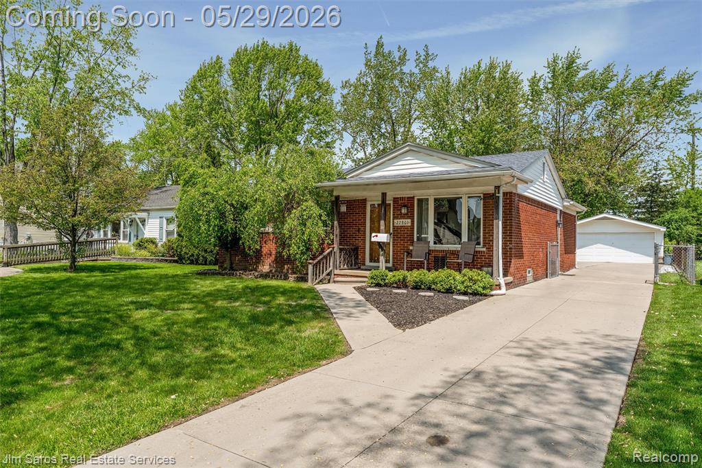 22801 Lake Boulevard, Saint Clair Shores, MI 48082 — Photo 2