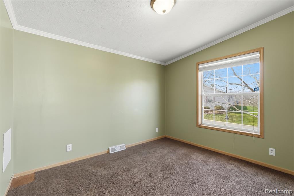 11348 Stoneridge Circle, South Lyon, MI 48178 — Photo 22