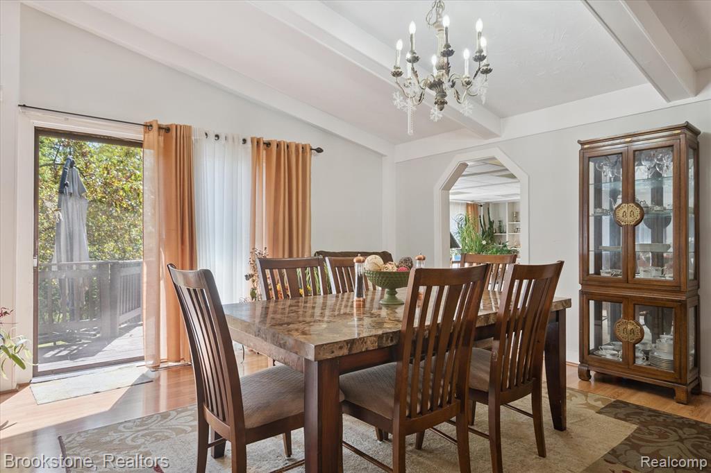 4665 W Maple Road, Bloomfield Hills, MI 48301 — Photo 15