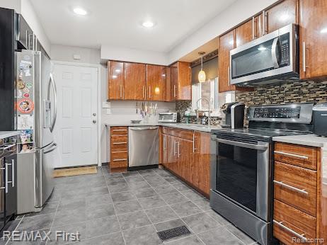 31112 Pickwick Lane, Beverly Hills, MI 48025 — Photo 19