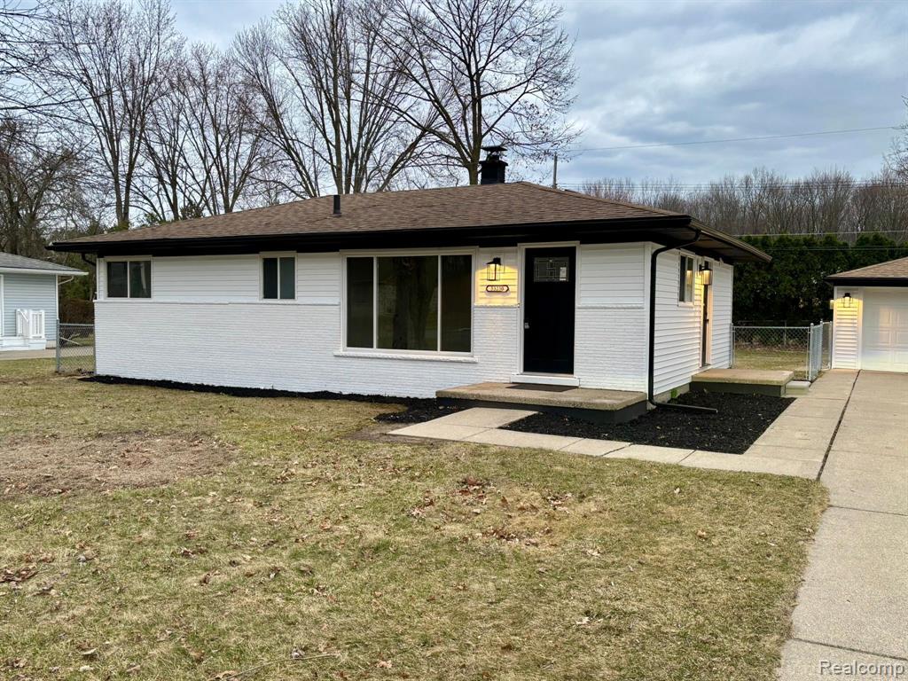 53230 LUANN Drive, Shelby Twp, MI 48316 — Photo 4