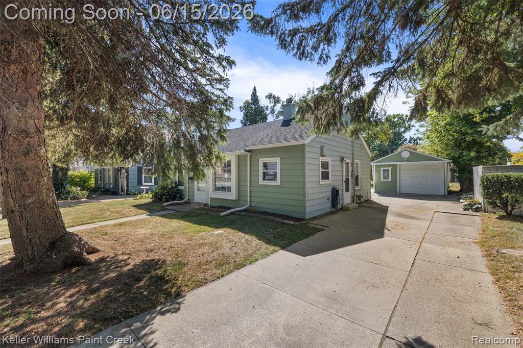 608 E Windemere Avenue, Royal Oak, MI 48073 — Photo 4