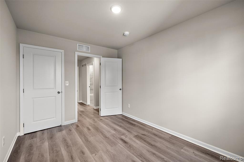 51402 Tides Drive, New Baltimore, MI — Photo 37