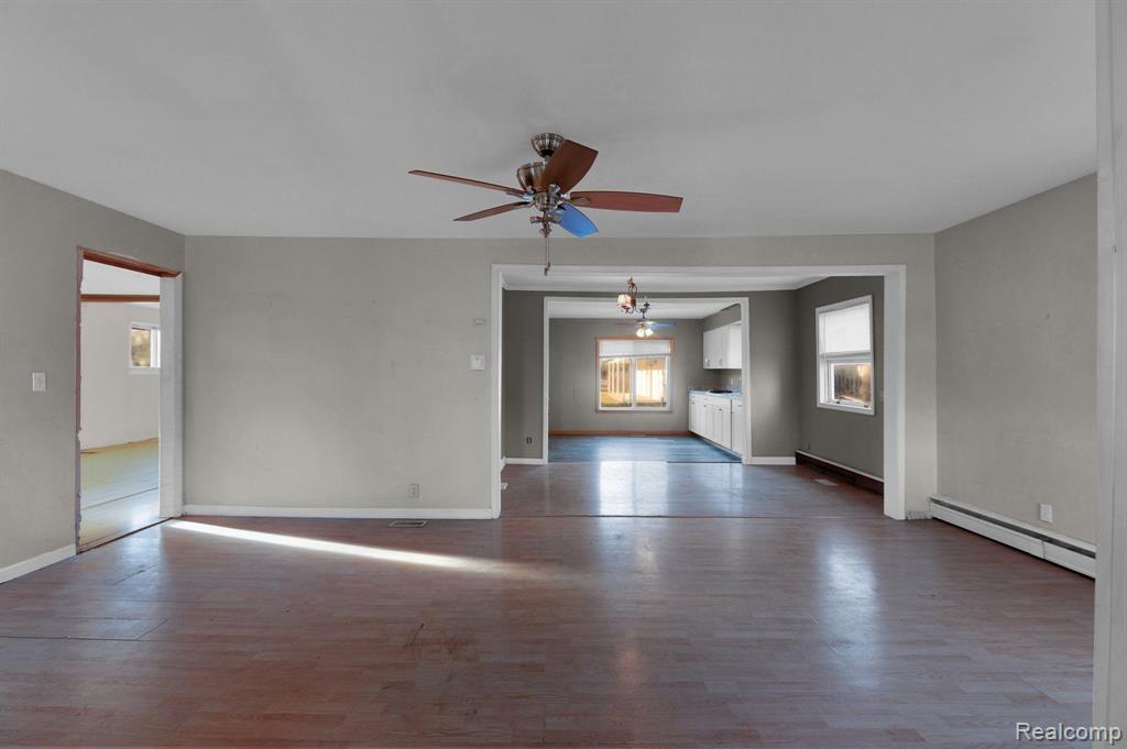 8396 E RICHFIELD Road, Davison, MI 48423 — Photo 9
