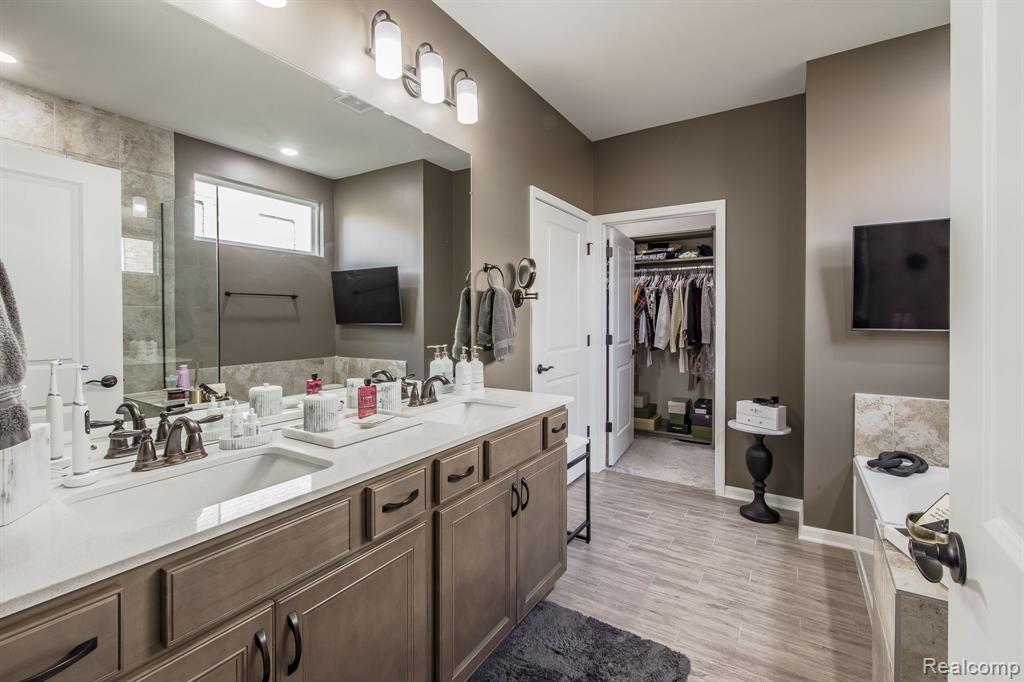 4397 SILICA Drive, Lake Orion, MI — Photo 33