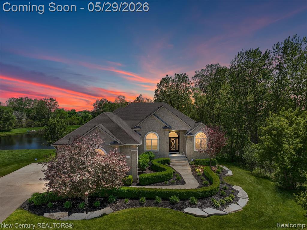 55490 Whispering Hills Drive, Utica, MI 48316
