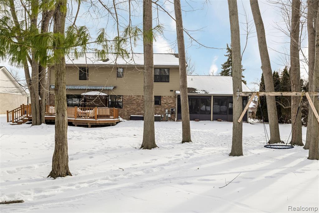 8374 Lasalle Court, Grosse Ile, MI 48138 — Photo 46