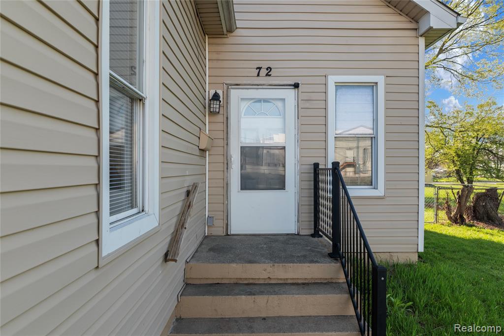 72 Gratiot Avenue, Mount Clemens, MI 48043 — Photo 3