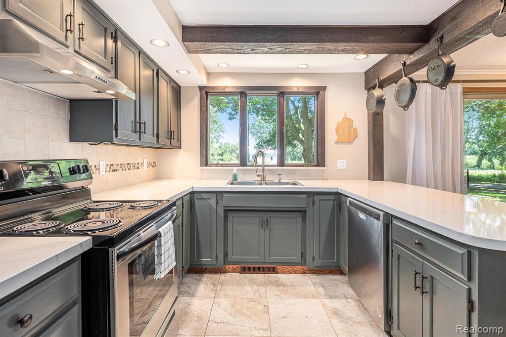 8530 Filion Road, MI — Photo 12
