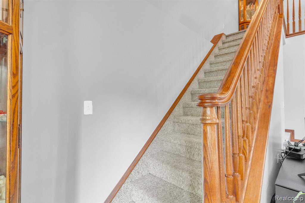 7730 Austere Drive, Waterford, MI 48329 — Photo 14