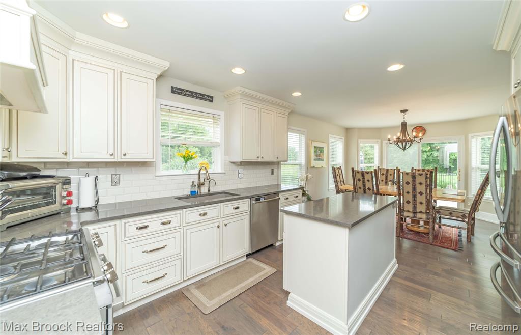 1478 Courtney Court, Hartland, MI 48353 — Photo 26