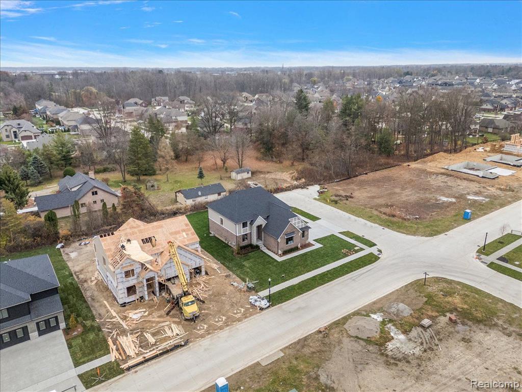 50896 MISTWOOD Drive, Macomb, MI 48042 — Photo 10