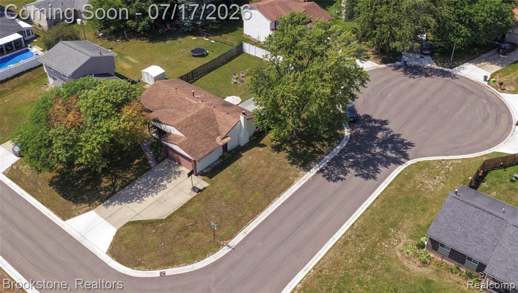 5245 Spinning Wheel Drive, Grand Blanc, MI 48439 — Photo 4